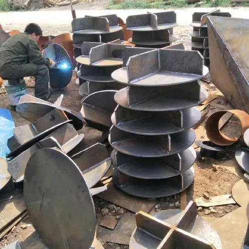 安康桩尖施工标准包括以下步骤